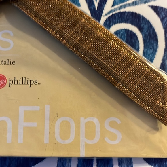 💥BUNDLE OF 3💥 LINDSAY PHILLIPS Switch Flops Size: SMALL & 1 Sz fits all! NWOT - Picture 4 of 13